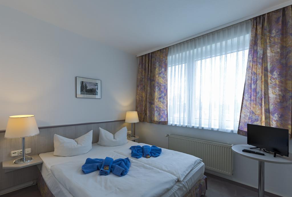 Big Reisehotel Wolfen Δωμάτιο φωτογραφία